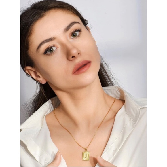 Gold Plated Letter “J” Initial Engraved Charm Tag Box Chain Necklace - Picture 4 of 4